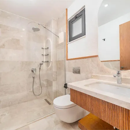 ヴィラ Ultra Luxurious Magnificent Sea View In Kalkan Kalamar Bay 3 *